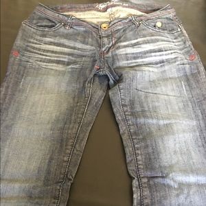 Ladies Apple bottoms